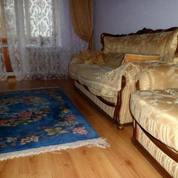 Київський вокзал - інст. зв*язку. 2 кімн.