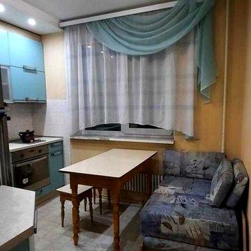 Продаж 2-кімн. кв. на Олексіївці, з капітальним ремонтом