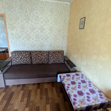 Миколи Бажана просп., 7-Б