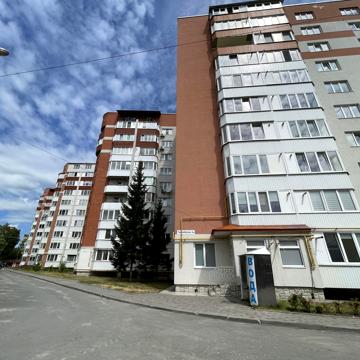 Тролейбусна вул., 5-Б