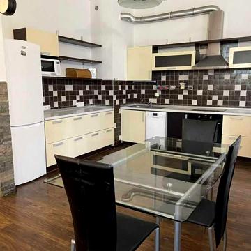 Євгена Коновальця вул. (Щорса), 32-Г