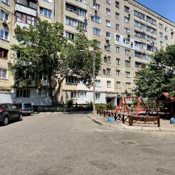 Сдам 1 комн. квартиру  1 этаж 5 Фонтана , рядом Парк , Море.