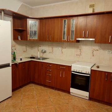 Продаж двокімнатної квартири , вул. Щепова, 4