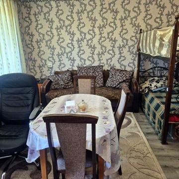 Продаж 1к Квартира Паркова вулиця