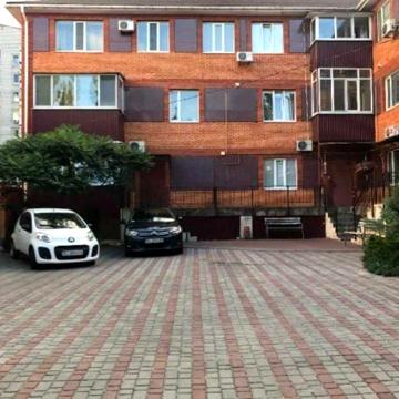 Продаж 4-х.кімн./ автоном. опалення/ Центр