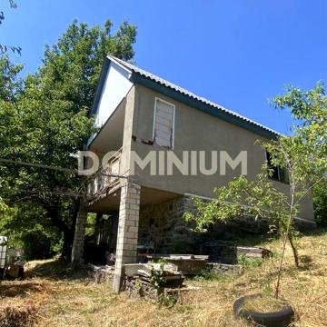 Продаж будинку в "малій  Швейцарії " м.Хуст