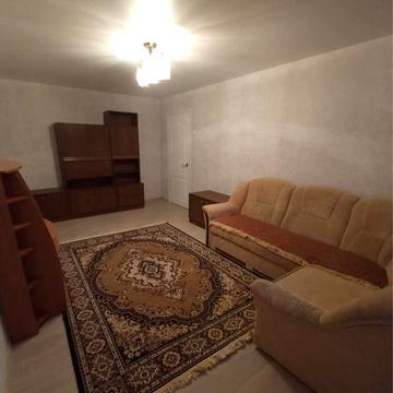 1 кімнатна квартира біля харчового на довгий термін