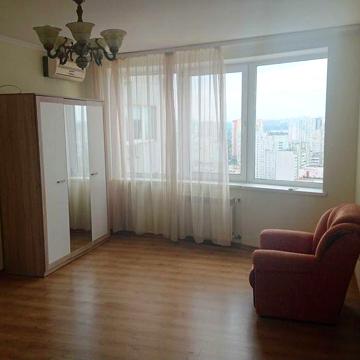 Продаж 1-к квартири 52,5 м2 м.Київ, вул.Гришка, 9   70000 $
