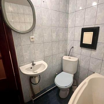 Довгострокова оренда 1к Квартира Камянецька вулиця