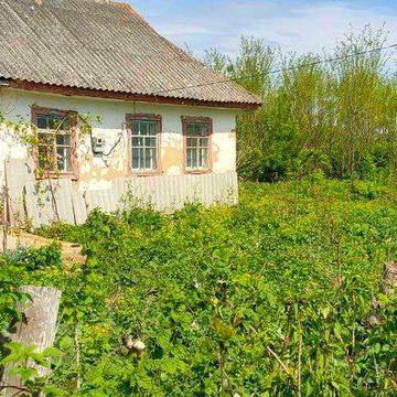 Будинок сдам в оренду довгострокову 1га городу, садок.Поруч річка.