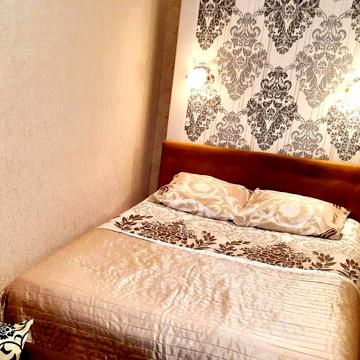 Григорія Сковороди вул., 3