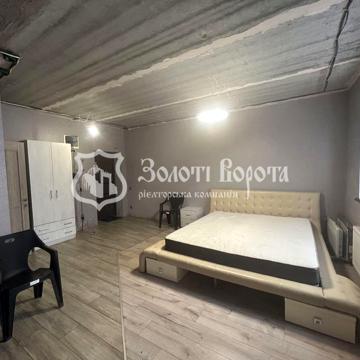 Старосільська вул., 1