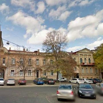 Срочно! Суперцена! Прекрасная комната в крепком доме с видом на море