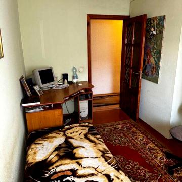 Продам 3-кімнатна квартира з меблями, технікою та автономним опаленням