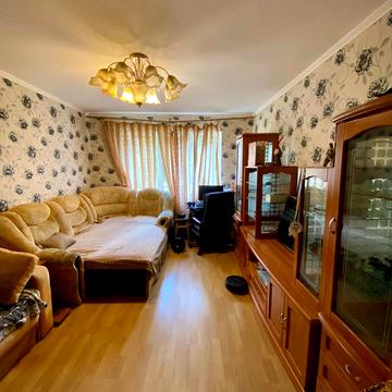 Проспект Михайло Лушпи, 35