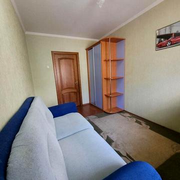 Продаж 3к Квартира Святоюріївська вулиця