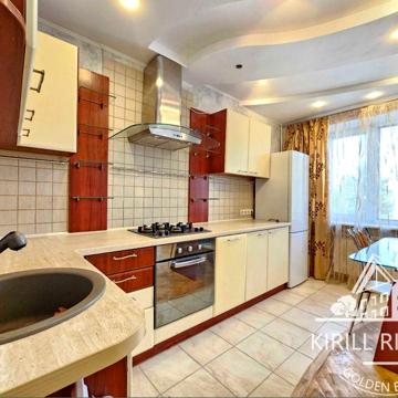 Продам 3к квартиру Тепличная Слобожанское