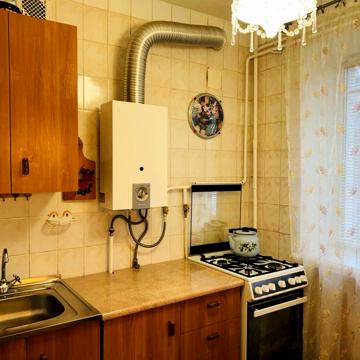 Двокімнатна квартира в оренду Левка Лукʼяненка, 7 школа