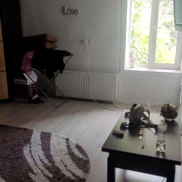 Продається 1/2 будинку