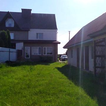 Продається пів будинку, село Городецьке