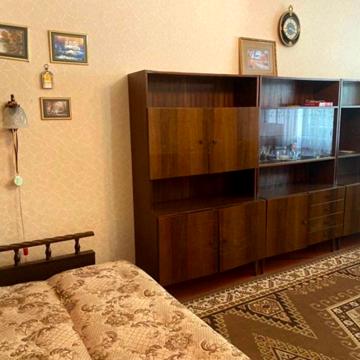 Незалежності, 15