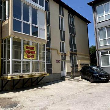 Продаж квартири на провулку Юності