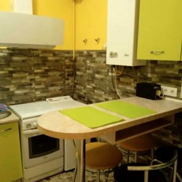 Героїв УПА вул., 18