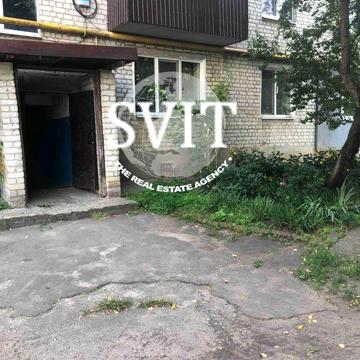 Терміново продам 2 кім кв в п Есхар