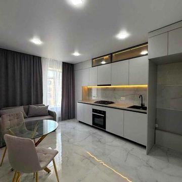 Однокомнатная квартира с ремонтом в ЖК Виа Рома