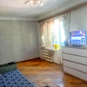 Історична вул., 42