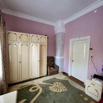 Здам в аренду 3-х кімн.квартиру, район Красної площі.