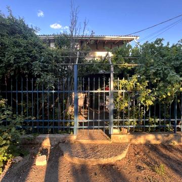 Продається двоповерховий будинок в Одесі, вул. Миколи Боровського