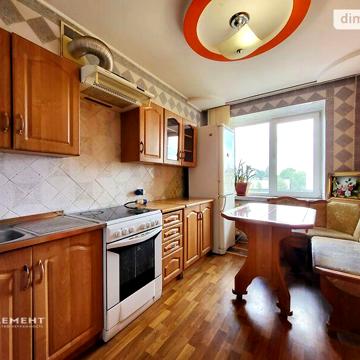 Продаж 3к Квартира Космонавтів проспект