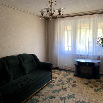 Оренда трикімнатноі каартири на КРЕСі