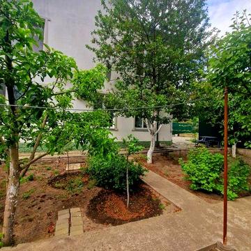 Дом с ремонтом в отличный локации