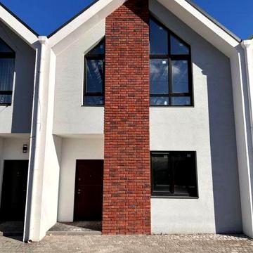 Таунхаус в Стоянці Scandi House