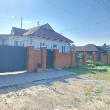 Продам будинок Березна. Власник.