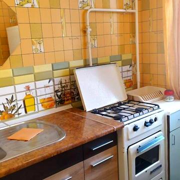 Довгострокова оренда 1к Квартира Андрія Первозванного вулиця