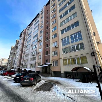 Ольги Кисілевської вул., 38