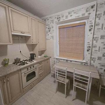 Ревуцького вул., 24/4