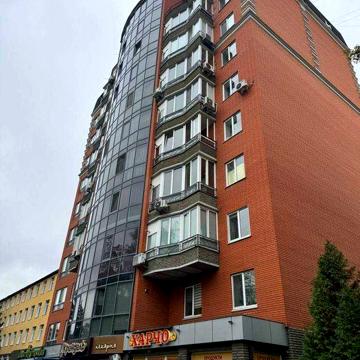 Оренда 1к р-н Виставка, вул. Зарічанська 8/4. 6-й поверх