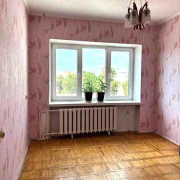 Комфортна чотирикімнатна квартира в районі Львівської