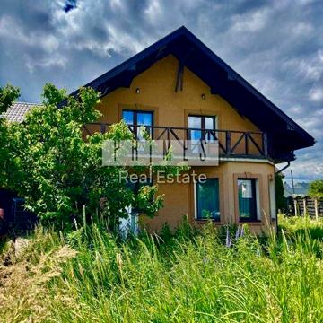 Продаж 6к будинок з ділянкою 9 соток, Нові Петрівці