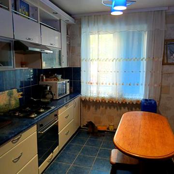 Продам 3 квартиру, з автономним газовим опаленням,  1 поверх, в місті. ЖК Осбб