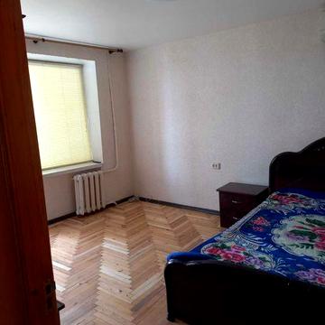 Продам шикарну 2 к. квартиру Нові будинки (Новые дома) м. Палац спорту