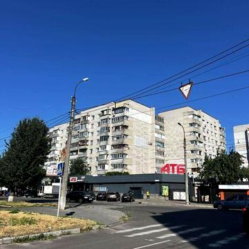 Продаж 3к Квартира Сінна (Добровольського) вулиця