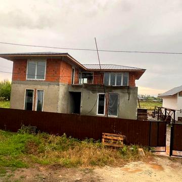 Продам дім, біля річки