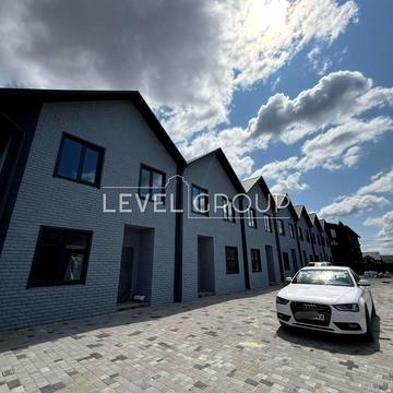 Назарія Яремчука вул., 19