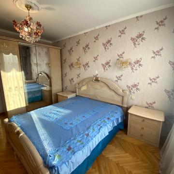 Андрія Малишка вул., 3