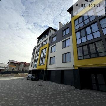Продаж 2-кім. квартири в с. Петриків з терасою.